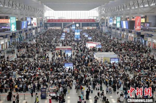长三角铁路“五一”假期运输发送旅客超3000万人次
