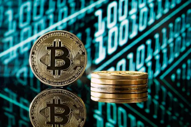比特币诞生至今价格明细 BTC历史价格走势大全(2025最新整理12月)