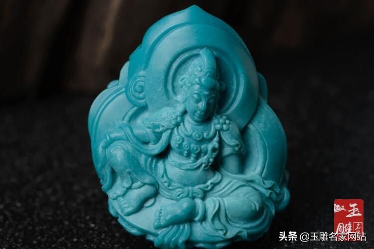 鉴定绿松石真假的简单方法（鉴定绿松石真假的简单方法有哪些）