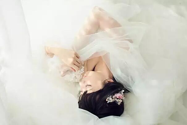 两寸照片大还是一寸照片大（两寸照片和一寸照片哪个大）