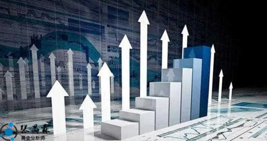 张晶霖：回调次数太多不敢多？8.26黄金走势分析及操作建议！